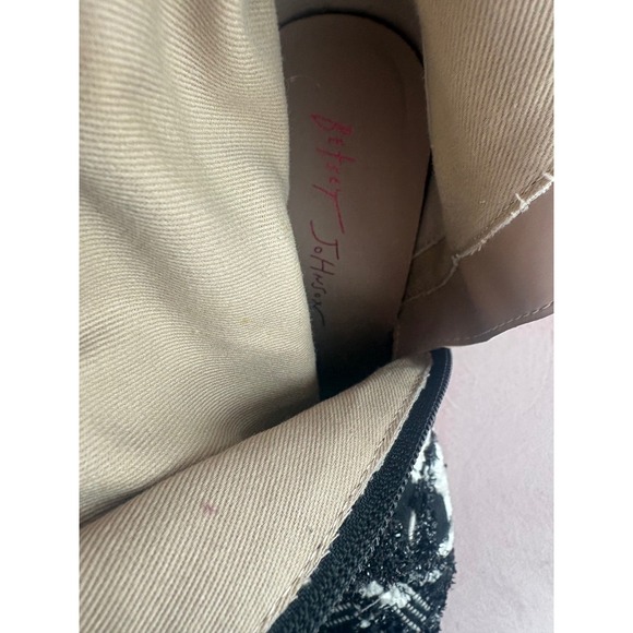 Betsey Johnson Plaid Tweed Over The Knee Boots Pearl Rhinestone Heel Black White - Picture 8 of 10